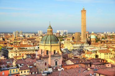 Autofficina Bologna: Come Scegliere il Centro Giusto per la Tua Auto