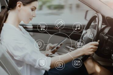 Assistente vocale: il futuro a bordo delle nostre auto!