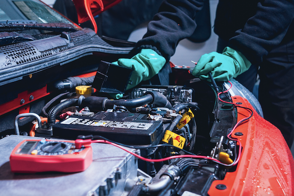 puntopro-tecnologia-auto-ibride-elettriche