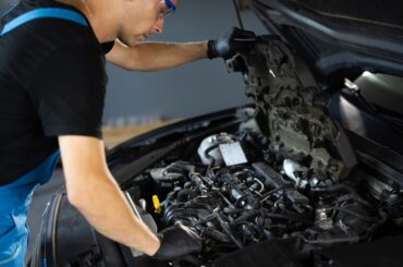 Come Evitare il Surriscaldamento del Motore in Estate: Guida ai Ricambi da Controllare